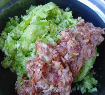 Make Squirty Pork Pots step 5