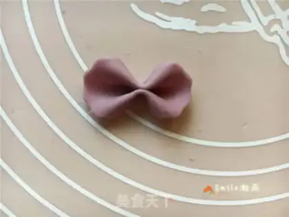 Make The purple butterflies step 12