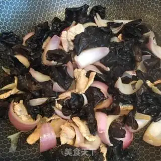 Make Onion lumber chops step 5