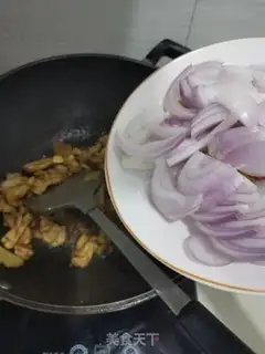 Make Onion fried chicken chest step 5