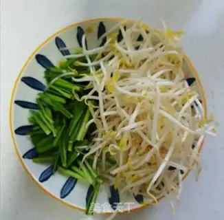 Make Green bean sprouts step 0