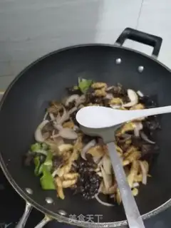 Make Onion fried chicken chest step 8