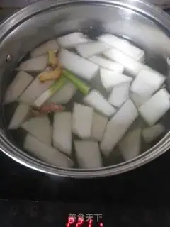 Make Poongullion soup step 1