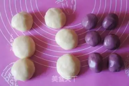 Make The potato coconut mooncake step 5