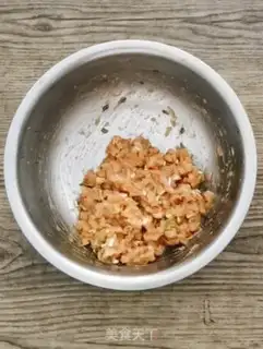 Make Seaweed chicken rolls step 3