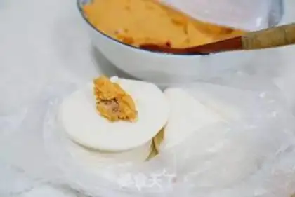 Make Carrot meat dumplings step 4