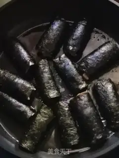 Make Seaweed chicken rolls step 7