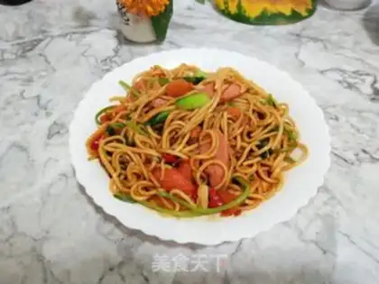 Make Vegetable sausage noodles step 8