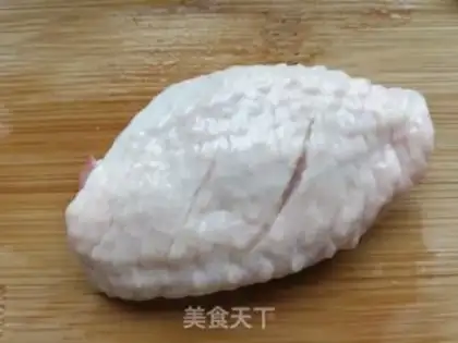 Make The chicken wings of turkey sauce step 1