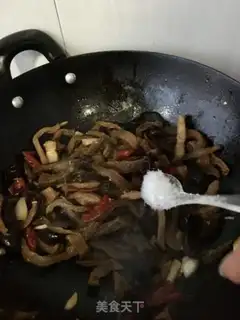 Make Scrambled with pepper step 6