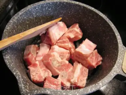 Make Plum ribs step 1