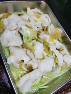 Make Quick-fried gold soup and sour fish step 11
