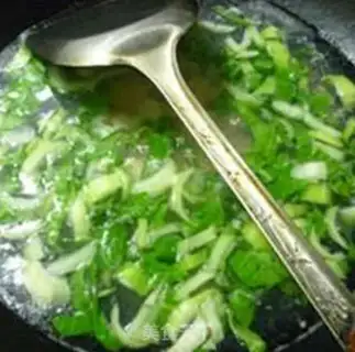 Make Shrimp egg soup step 5