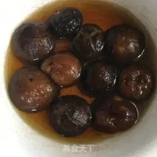 Make Potato mushrooms for chicken legs step 1