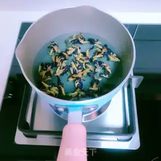 Make Blue crystal steam step 4