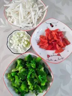 Make ♪ White mushrooms and sweet peppers and broccoli ♪ step 3