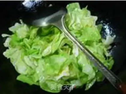 Make Tomato and cabbage step 4