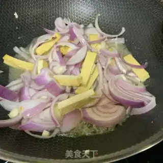 Make Soy onion fried beans step 7