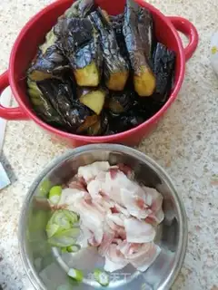 Make Five flowers for eggplant step 4
