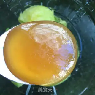 Make Honey monkey juice step 2