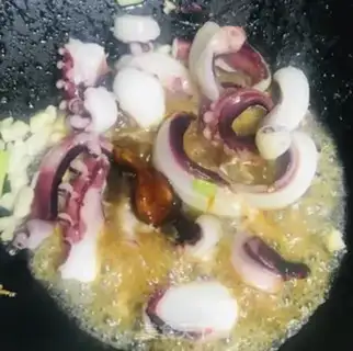 Make Soy sauce, octopus step 4