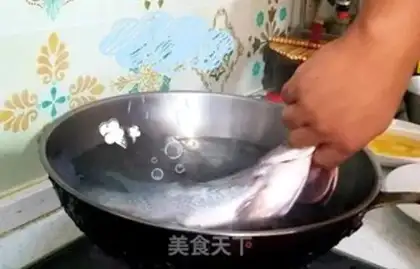 Make Scrumptious fish step 1
