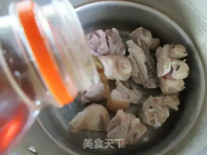 Make ♪ Carrot bouquet pig hoof soup ♪ step 1