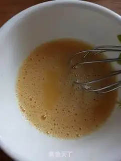 Make Scrambled eggs step 2
