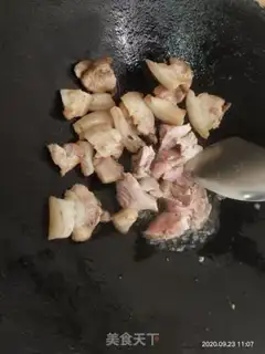 Make Pyramid fried pork step 6