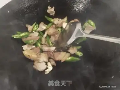 Make Pyramid fried pork step 8