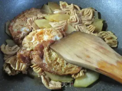 Make Sour chicken wings and eggs step 9