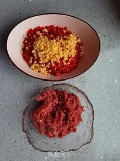 Make Spicy beef sauce step 3