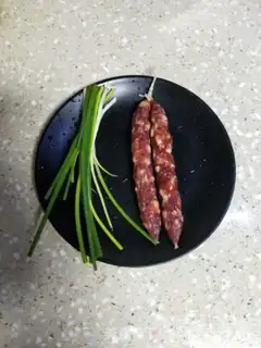 Make Weenie steamed potatoes step 1