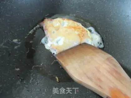 Make Fried eggs and cabbage step 1