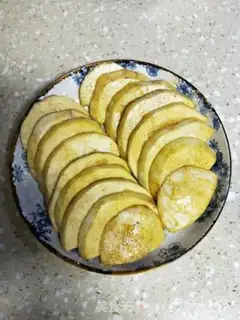 Make Weenie steamed potatoes step 4