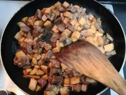 Make Apricot beef step 16