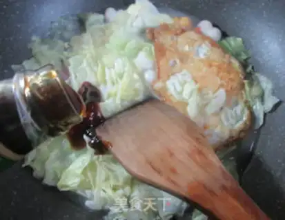 Make Fried eggs and cabbage step 4