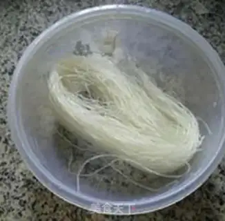 Make A cabbage and a fan step 0