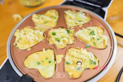 Make The cabbage egg muffin step 5