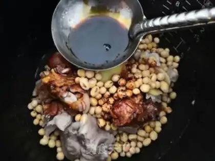 Make Sweet, spicy soy feet step 8