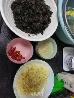 Make Purple sauce step 1