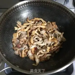 Make Pumpkin fried meat step 5