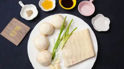 Make Snack tofu soup step 0