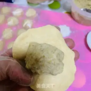 Make Chestnut bun step 6