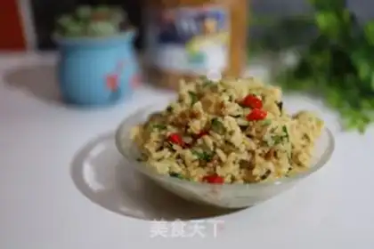 Make Chicken omelet fried rice step 0