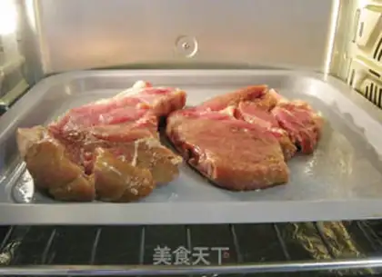 Make ROASTED T-BONE PORK CHOPS step 4