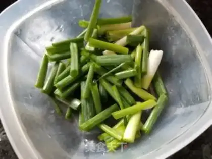 Make Red-burned cowtails step 7