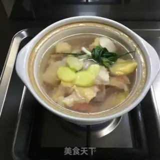 Make Frozen mushroom chicken soup step 1