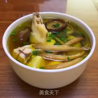 Make Frozen mushroom chicken soup step 5
