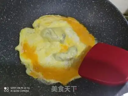 Make Pepper fried eggs step 2
